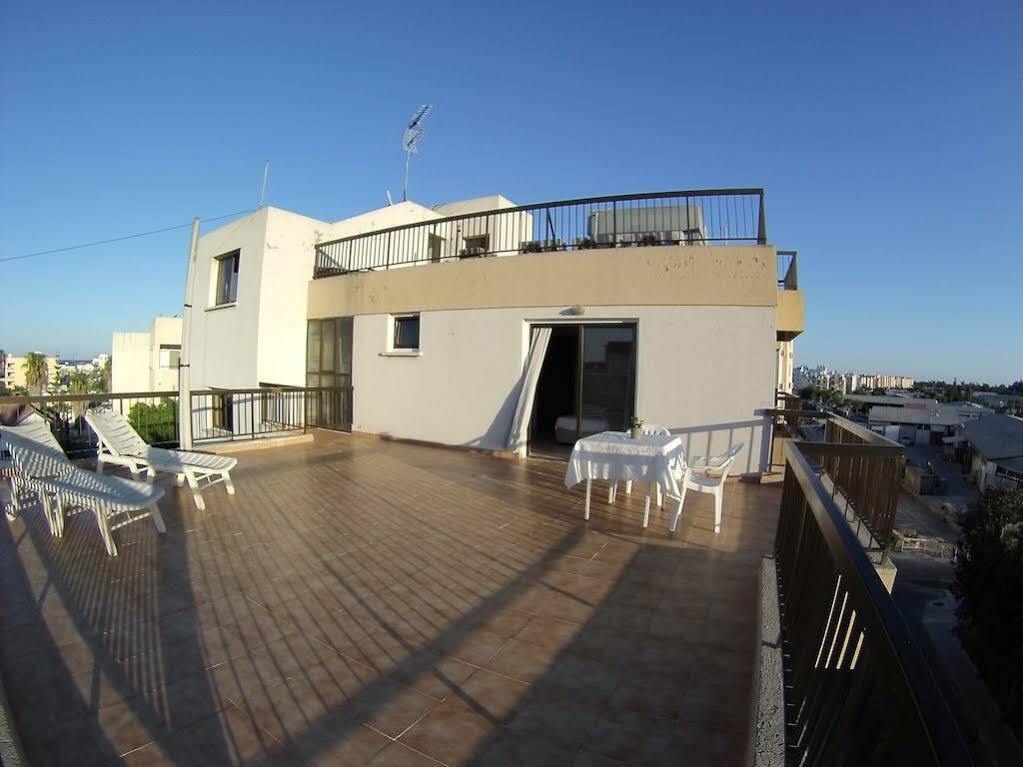 Staycentral Larnaca Exteriör bild